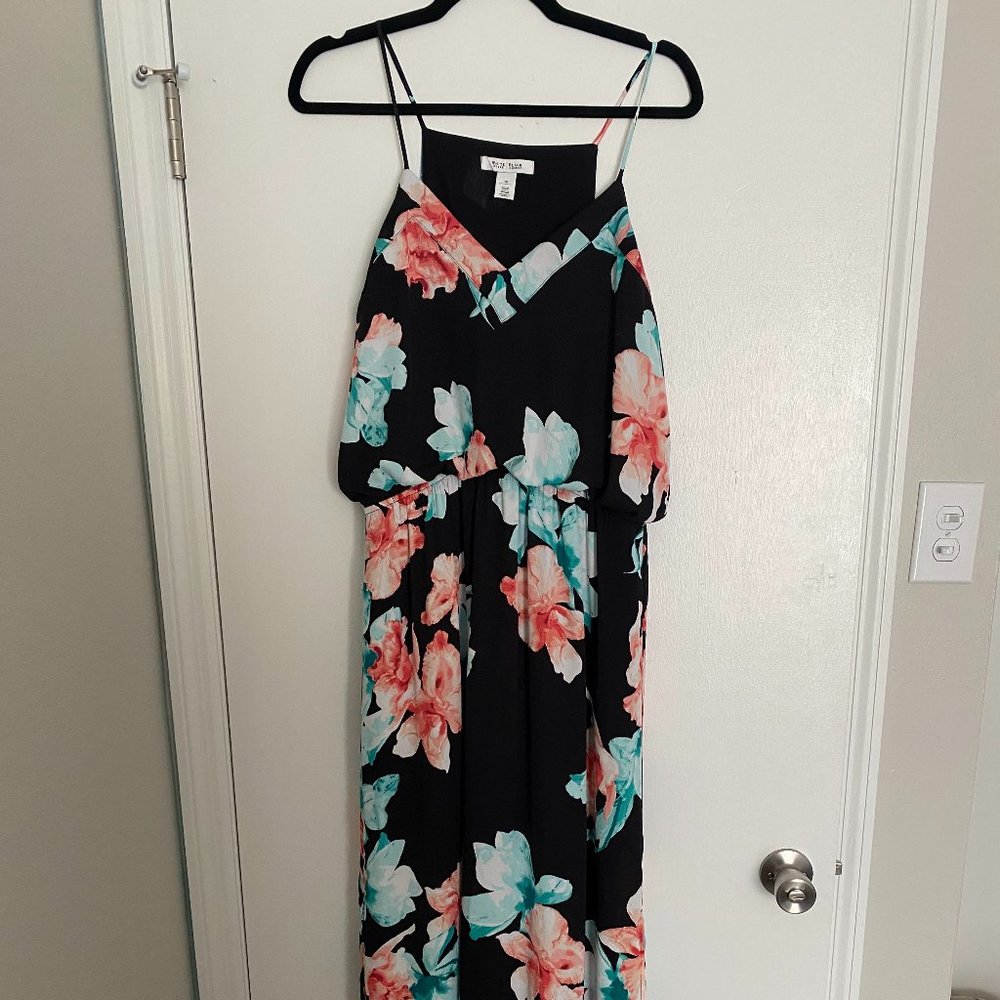 White House Black Market dress